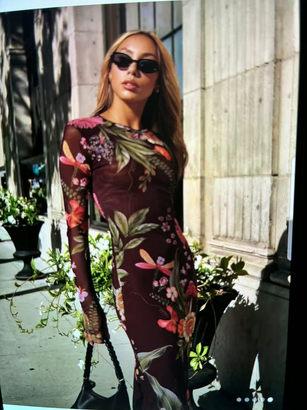 WOW!! Floral Long-Sleeve Bodycon Dress in Deep Wine